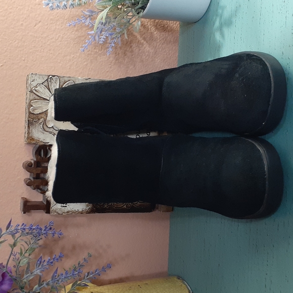 KOOLABURRA BOOTS SZ 9 - Picture 1 of 8